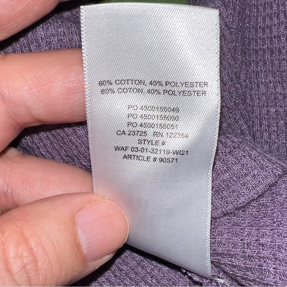 Aritizia TNA Purple Thermal Waffle knit Hoodie Sweatshirt Sweater Size Small - Picture 6 of 7